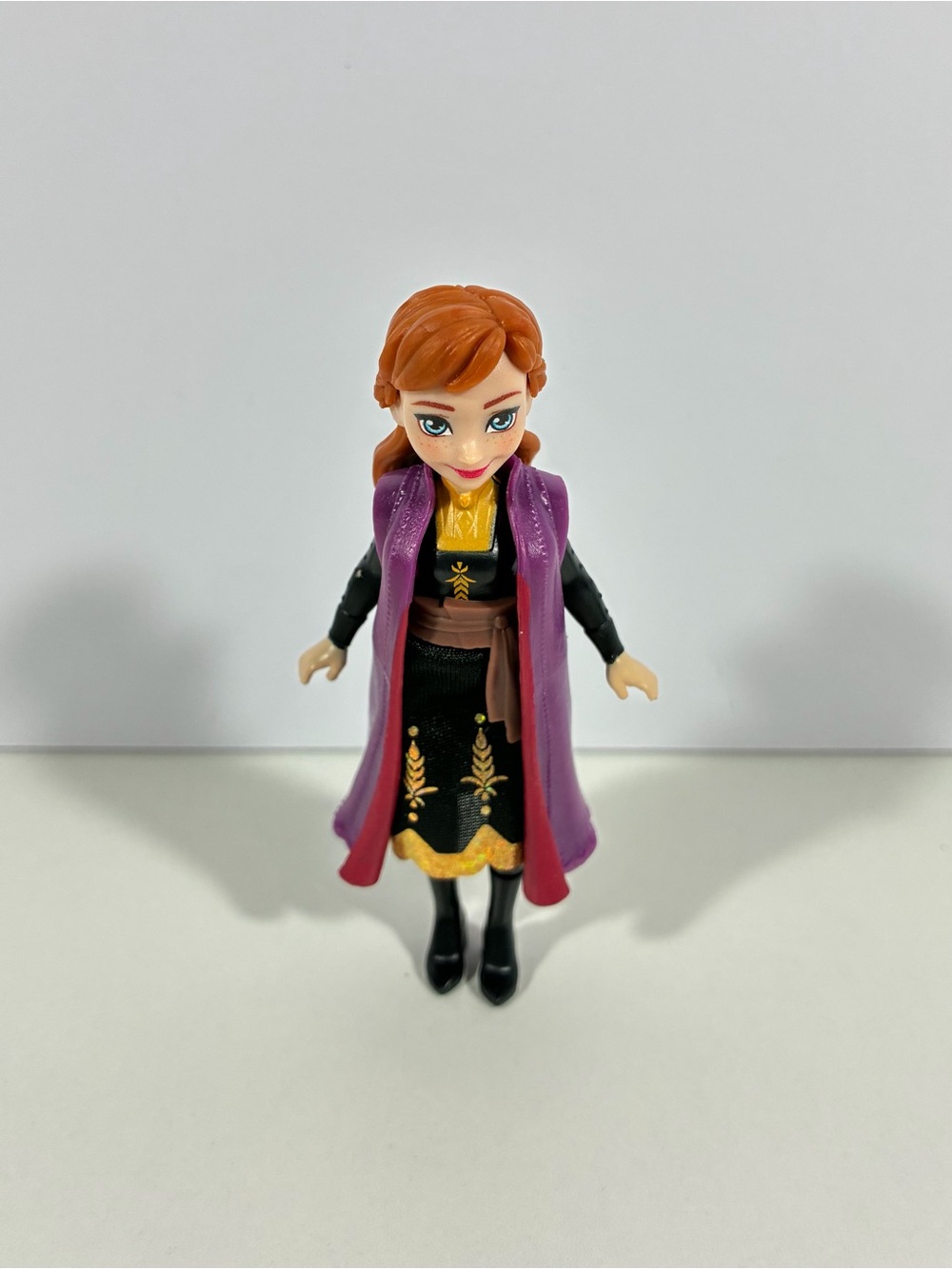 Disney Frozen Anna 3.5” Doll Posable with Removable Cape & Skirt Action Figure